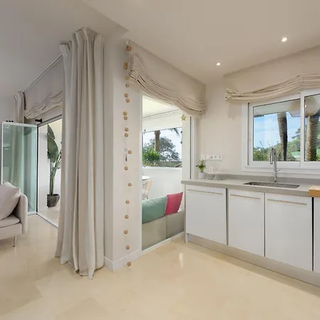 My House Solo Familias Fuengirola